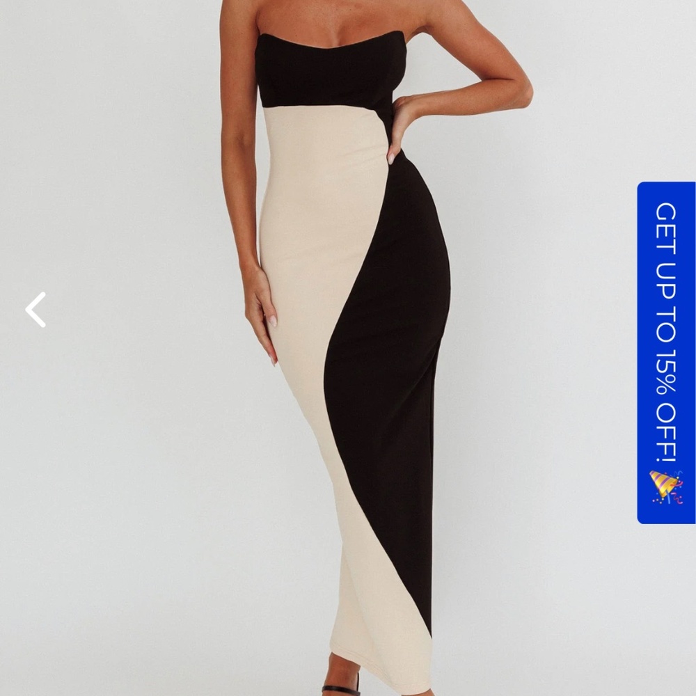 selfie leslie dress